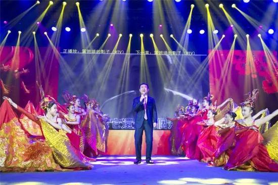 王健林：萬達決定做互聯(lián)網(wǎng)金融（網(wǎng)絡(luò)信貸、移動支付）